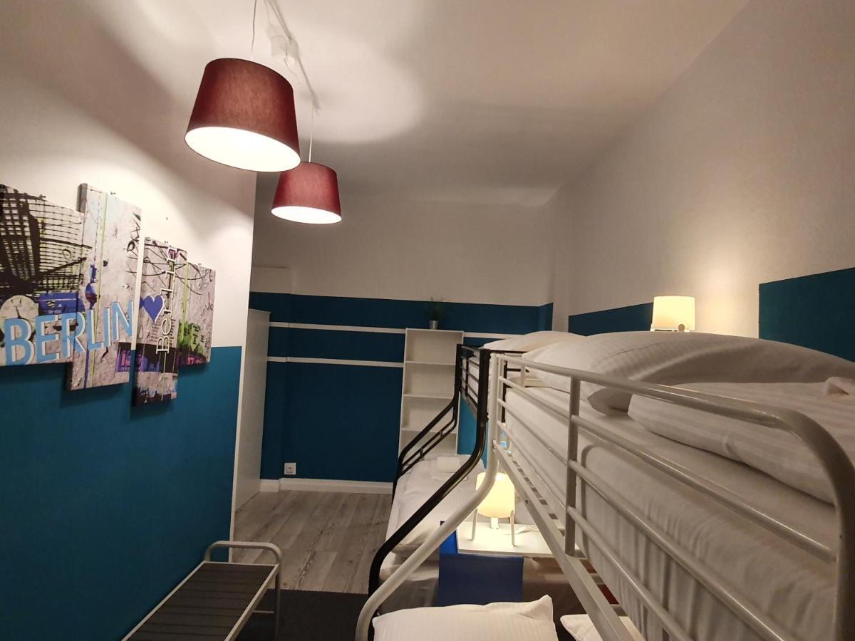 Central Lichtenberger Apartment For 6 People Berlin Eksteriør bilde