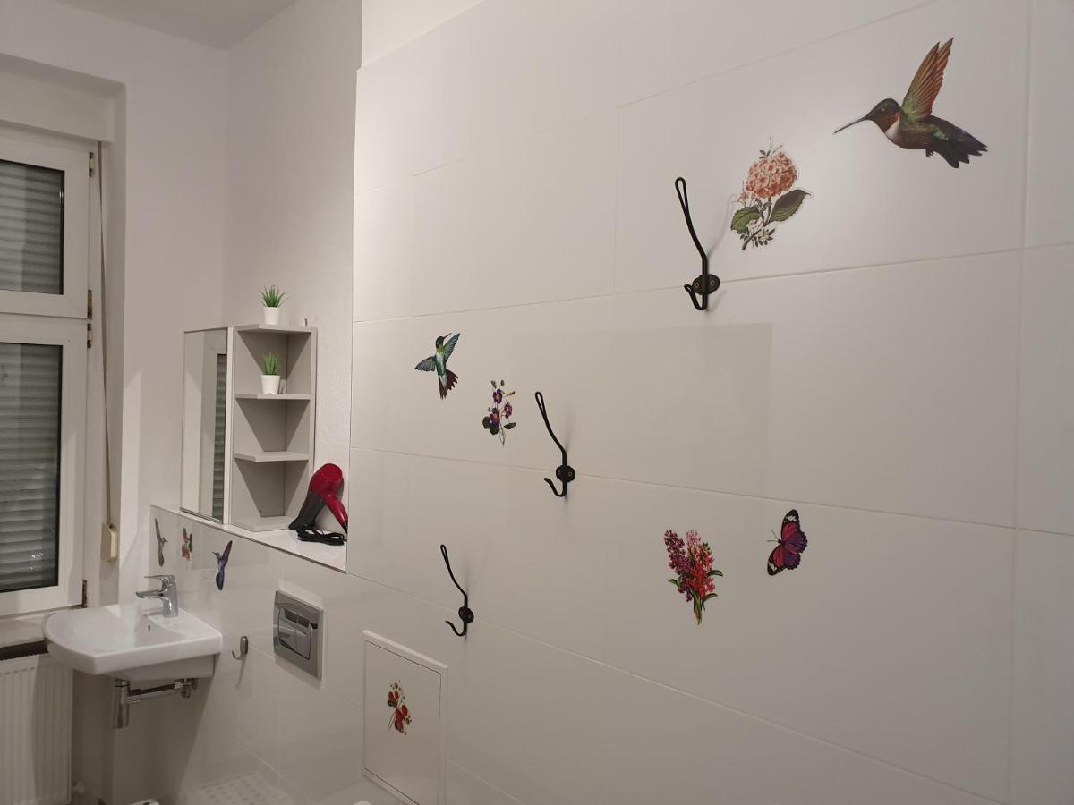 Central Lichtenberger Apartment For 6 People Berlin Eksteriør bilde